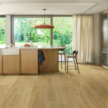Panele podłogowe Quick Step Dąb migdałowy IM8255 8 mm V-fuga