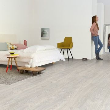 Panele podłogowe Quick Step Dąb patynowy klasyczny szary IMU3560 12 mm V-fuga