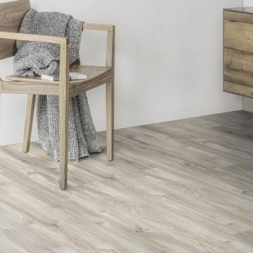 Panele podłogowe Kaindl Dąb Andora 4370 AC4 8 mm V-fuga
