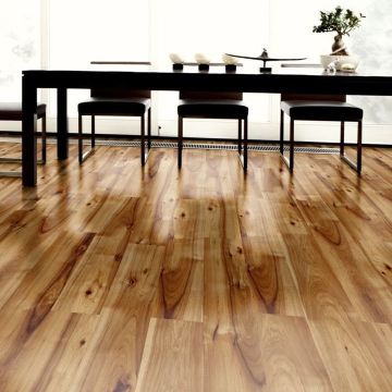 Panele podłogowe Kaindl Hickory Bravo 80070 AC4 8 mm V-fuga