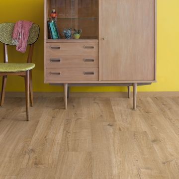 Panele winylowe Quick Step Dąb bawełniany naturalny AVMPU40104 6 mm V-fuga