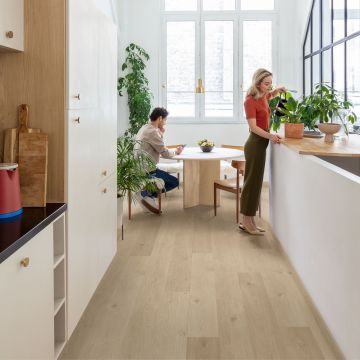 Panele winylowe Quick Step Dąb coast piaskowy AVSPU40322 4 mm V-fuga