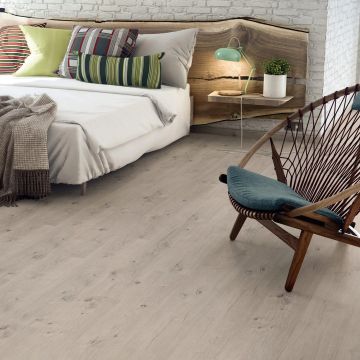 Panele podłogowe FinFloor Dąb Jasper AC5 8mm V-fuga