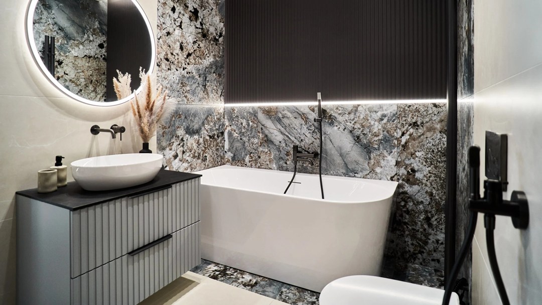 Nowoczesna łazienka w salonie Multi Design